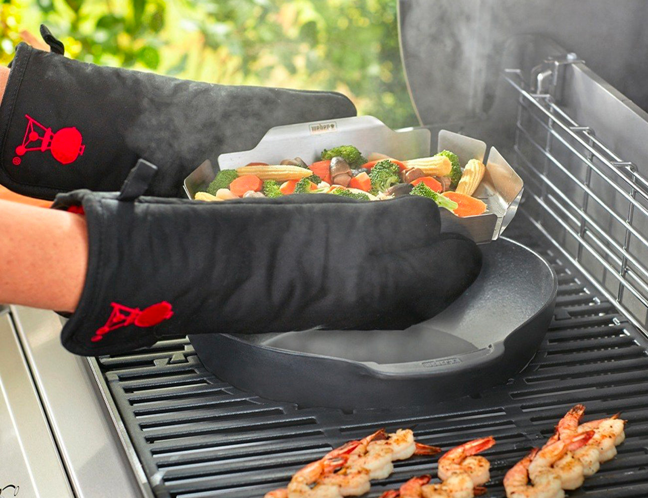 Weber Gourmet BBQ System Wok in Ghisa con Coperchio e Griglia - Centro Internazionale del Barbecue