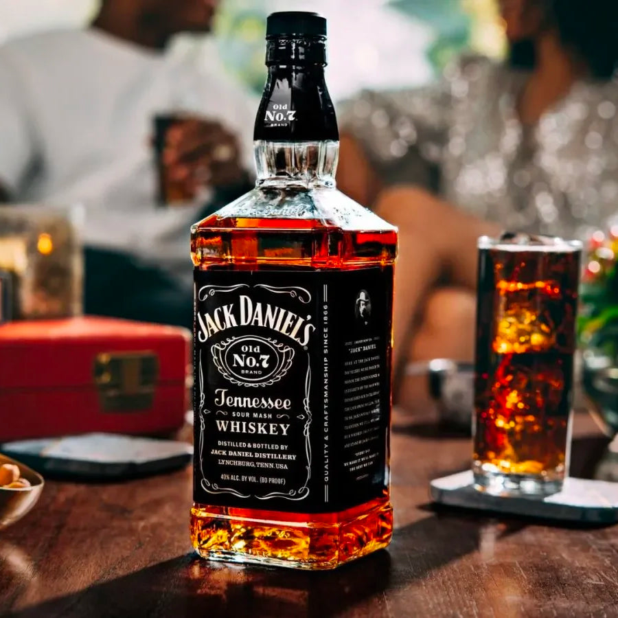 Jack Daniel’s Tennessee Tennessee Whiskey 40% Vol. 0,7l Mailbox Limited Edition - Centro Internazionale del Barbecue