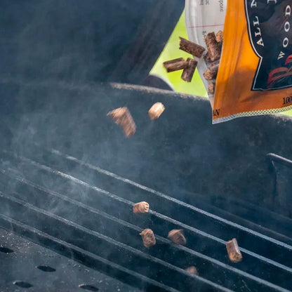 BBQr's Delights Pellets Hickory All 100% Natural 450 Gr. - Centro Internazionale del Barbecue